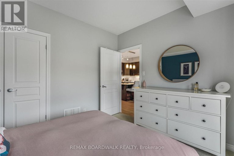 29681195/203-705-beauparc-private/cyrville/ottawa/ontario/K1J0B6_17