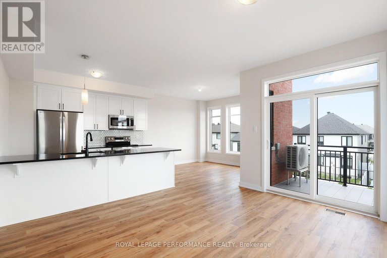 29272733/1220-flycatcher-private/blossom-parkkemp-parkfindlay-creek/ottawa/ontario/K1X0M7_19