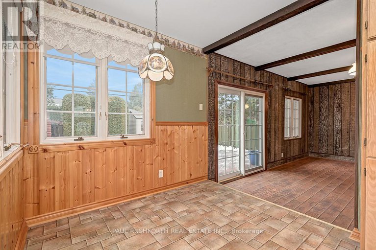 29134551/6-roundhay-drive/manordale/ottawa/ontario/K2G1B5_13