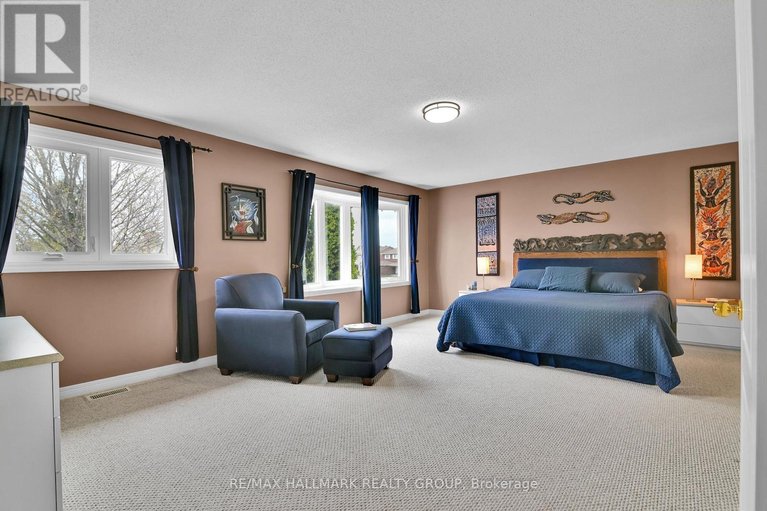 29674273/21-hime-crescent/hunt-club-park/ottawa/ontario/K1G4S1_16