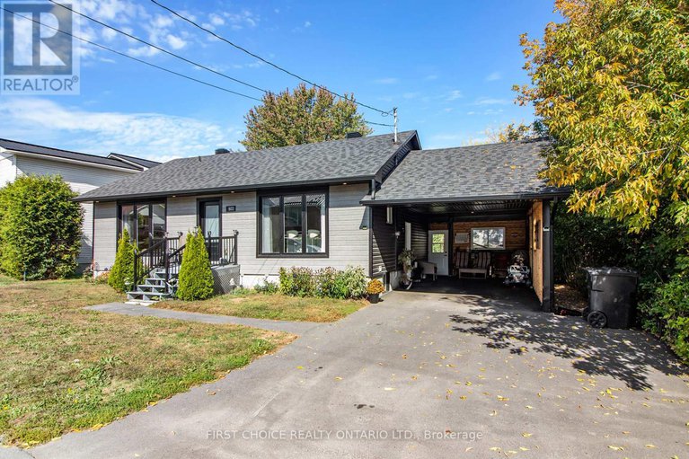 28911965/802-chapman-street/town-of-rockland/clarence-rockland/ontario/K4K1E6_2