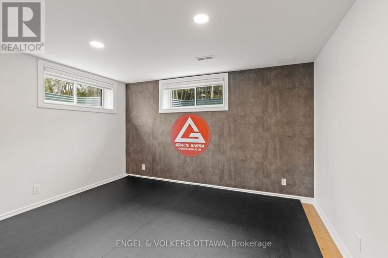 28524481/1108-meadowshire-way-sw/manotick-east-to-manotick-station/ottawa/ontario/K4M0A5_38