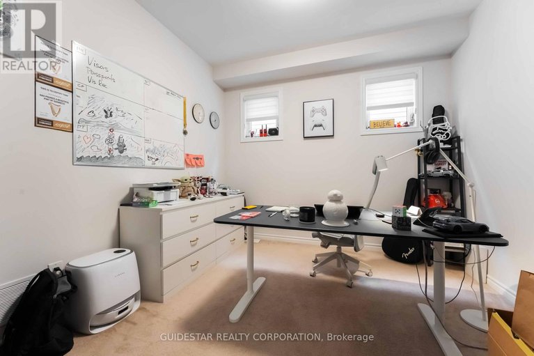 29304707/30-oxalis-crescent/emerald-meadowstrailwest/ottawa/ontario/K2V0J6_12