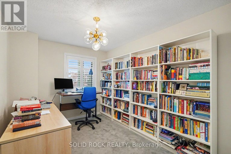 29618484/51-pemberton-crescent/manordale/ottawa/ontario/K2G4Y9_22