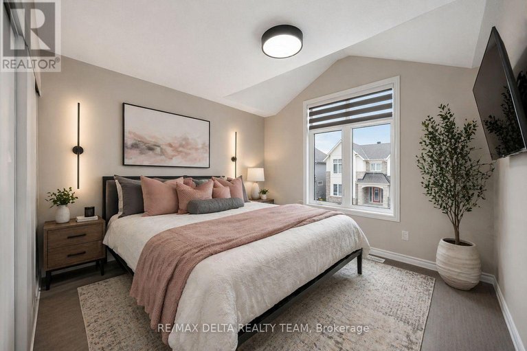 29635219/748-vennecy-terrace/orleans-village/ottawa/ontario/K1W1H2_26