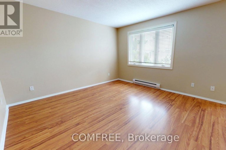 28543970/4-4-waterfall-lane/westcliffe-estates/ottawa/ontario/K2H9M9_2