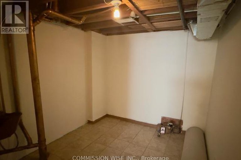 29407324/18-madelon-drive/longfields/ottawa/ontario/K2J5C8_23