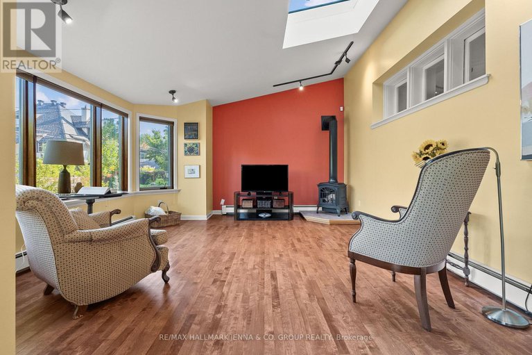 28899780/213-glebe-avenue/glebe/ottawa/ontario/K1S2C8_17