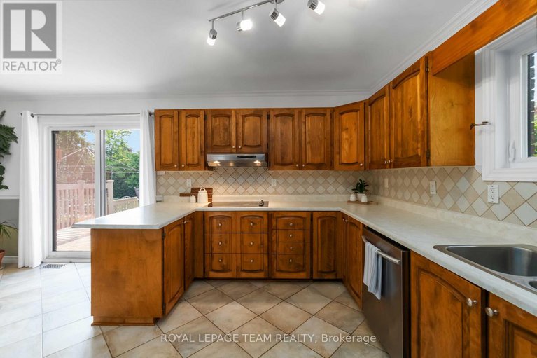 28462567/1322-johnston-drive/greely/ottawa/ontario/K4P1A4_8