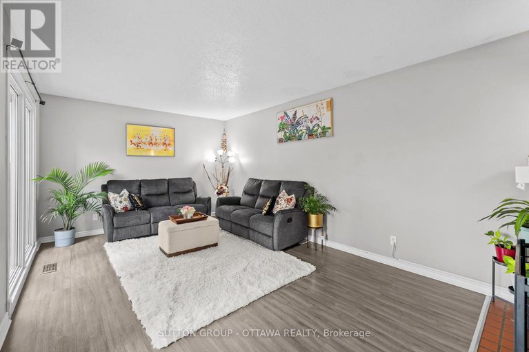 28368697/35-jackson-court/beaverbrook/ottawa/ontario/K2K1B6_6
