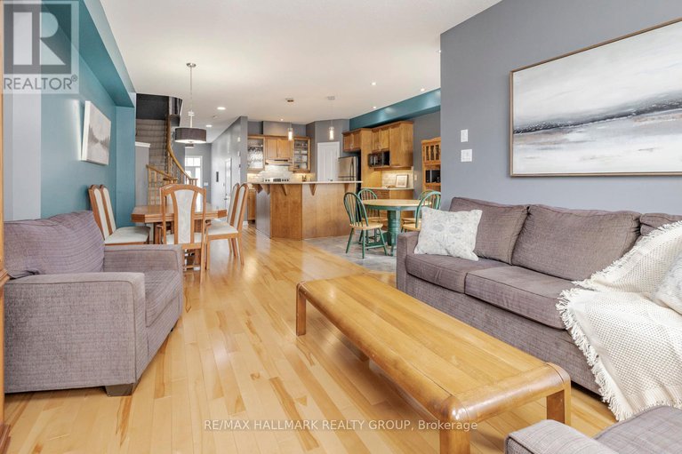 28265778/202-waymark-crescent/bridlewood/ottawa/ontario/K2M0A6_6