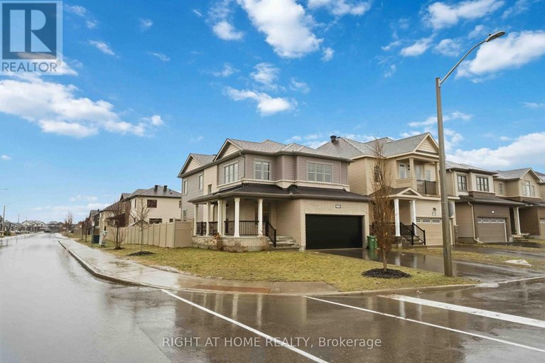 29467529/1001-rue-du-manege-street/stittsville-south/ottawa/ontario/K2S0Y7_2
