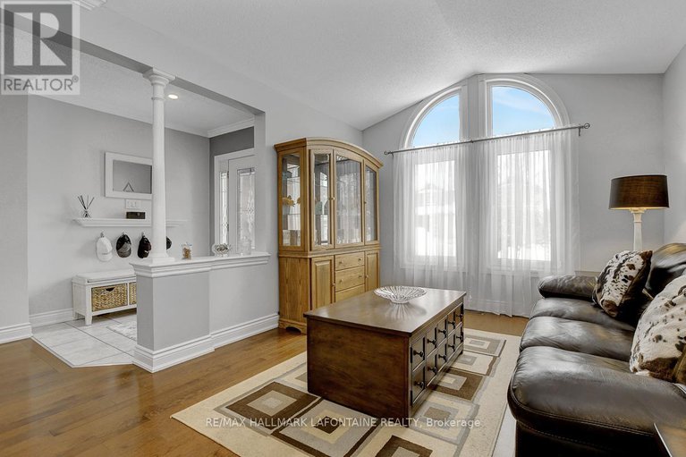 29357706/1721-jersey-street/fallingbrookgardenway-south/ottawa/ontario/K4A4Y6_5