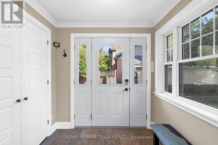 28917837/175-springfield-road/lindenlea/ottawa/ontario/K1M1C4_3