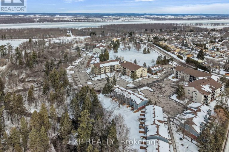 29446608/104-6470-bilberry-drive/orleans-wood/ottawa/ontario/K1C4P1_69