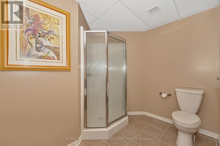 28521439/107-2360-albert-street/town-of-rockland/clarence-rockland/ontario/K4K0C4_34