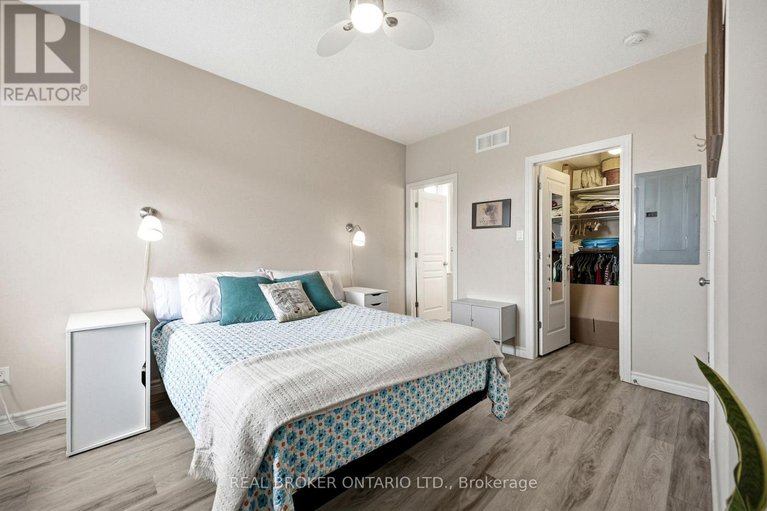 29563748/h-66-tipperary-private/longfields/ottawa/ontario/K2J2T3_23