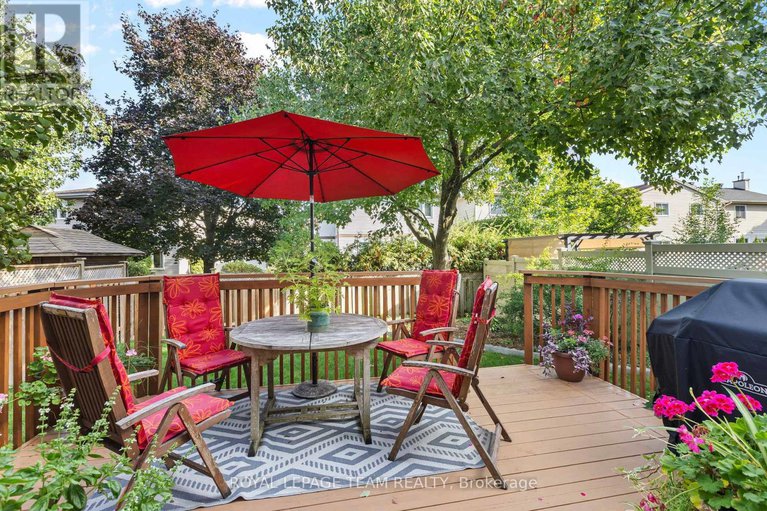 28918556/24-hyannis-avenue/cedargrovefraserdale/ottawa/ontario/K2J2W8_31
