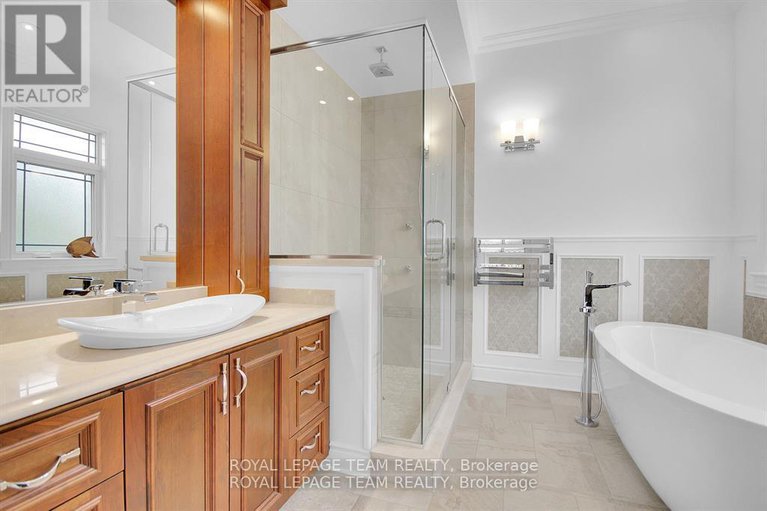 28487083/5591-manotick-main-street/manotick-village-manotick-estates/ottawa/ontario/K4M1A4_23
