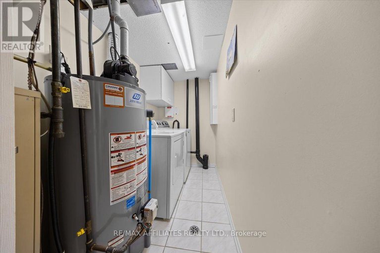 28990712/1694-toulouse-crescent/orleanssunridge/ottawa/ontario/K1C6K3_29