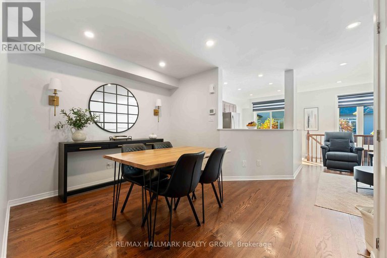 28985545/104-esterbrook-drive/mer-bleuebradley-estatesanderson-park/ottawa/ontario/K1W0A9_7