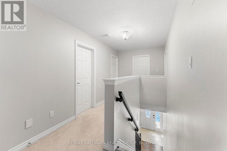 29406515/403-brigatine-avenue/stittsville-north/ottawa/ontario/K2S0P7_23