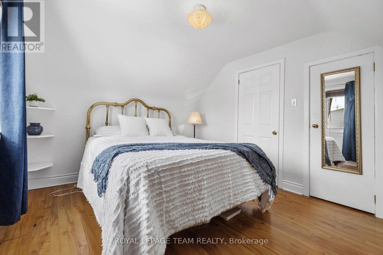 28500316/1357-thames-street/carlington/ottawa/ontario/K1Z7N3_24