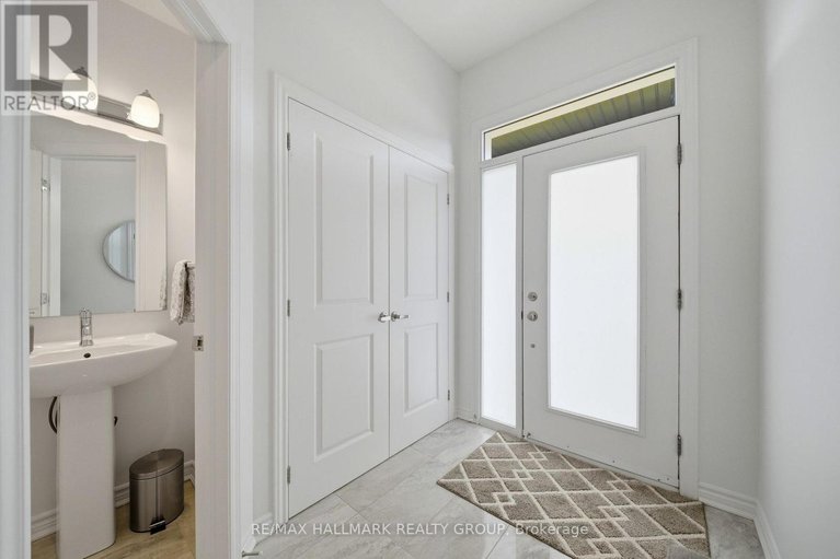 29648868/278-livery-street/emerald-meadowstrailwest/ottawa/ontario/K2V0S1_3