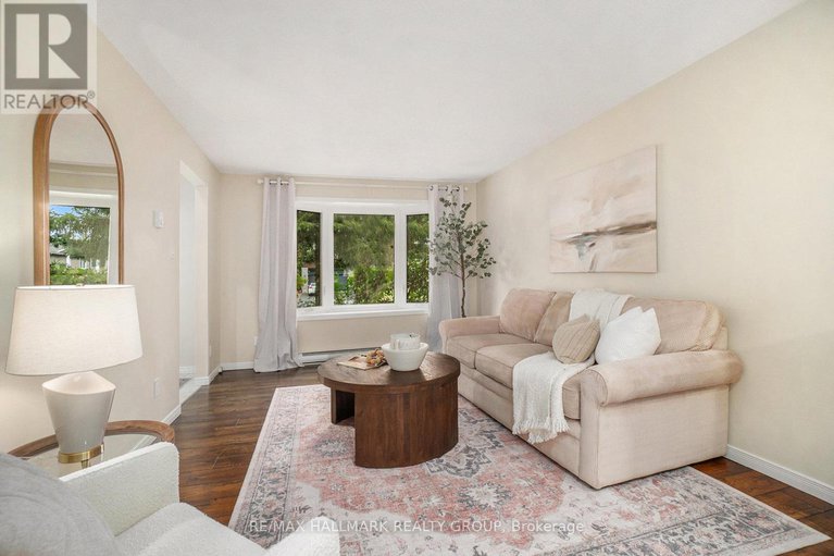 28792795/1611-belcourt-boulevard/orleanssunridge/ottawa/ontario/K1C1M3_7