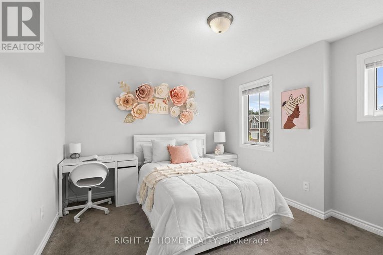 29253756/1131-apolune-street/half-moon-bay/ottawa/ontario/K2J6N8_31