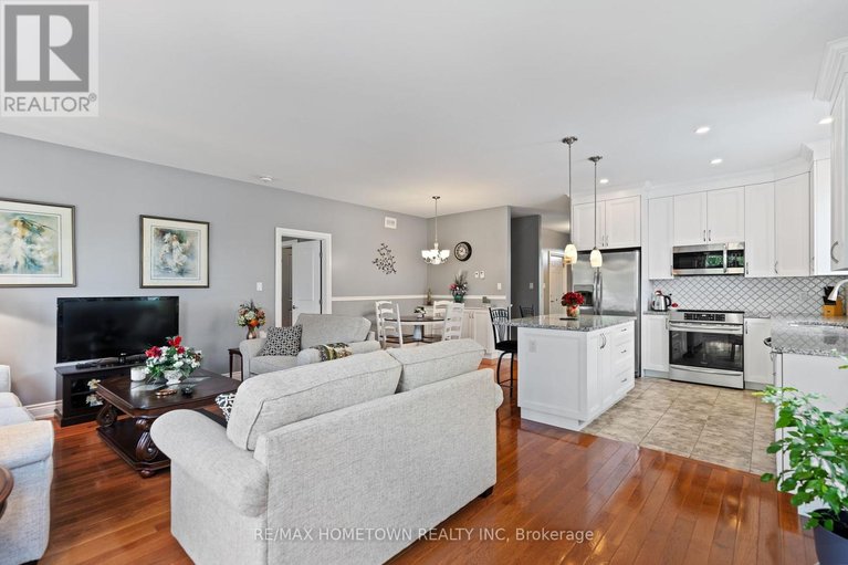 29597688/8-billings-avenue-w/iroquois/south-dundas/ontario/K0E1K0_10