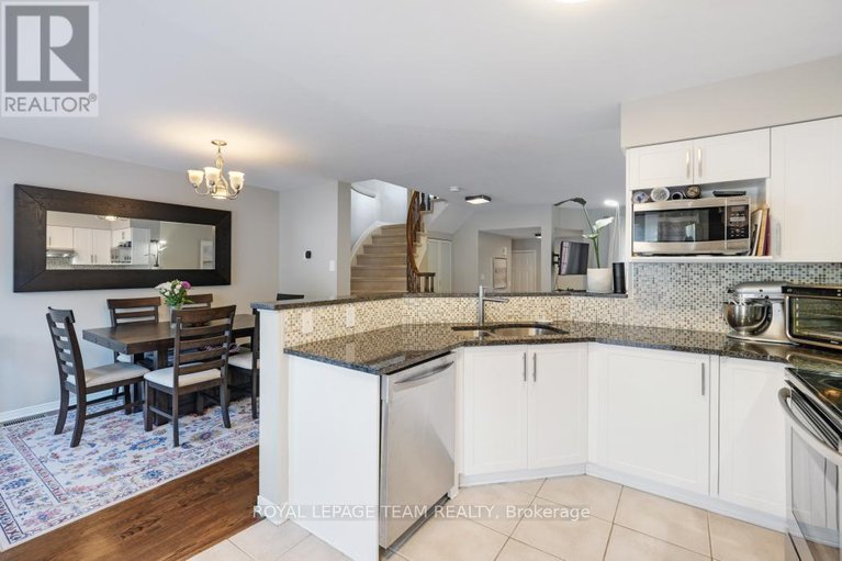 28921399/13-grammercy-parkway/central-park/ottawa/ontario/K2C4C7_12