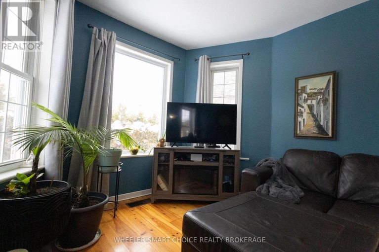 29234673/29-pine-street/ingleside/south-stormont/ontario/K0C1M0_16