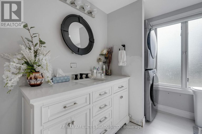 29034285/21-ste-therese-boulevard/embrun/russell/ontario/K0A1W0_22