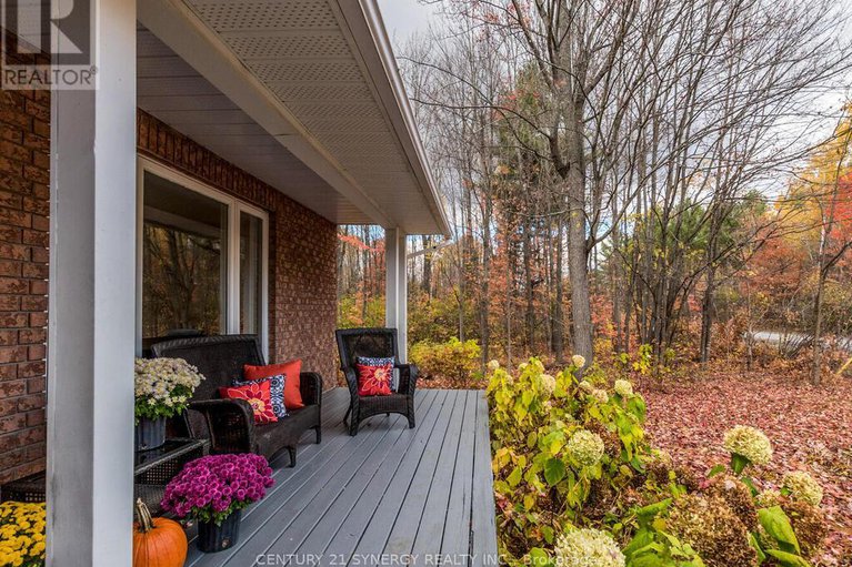 29038315/1423-diamondview-road/huntley-ward-south-east/ottawa/ontario/K0A1L0_2