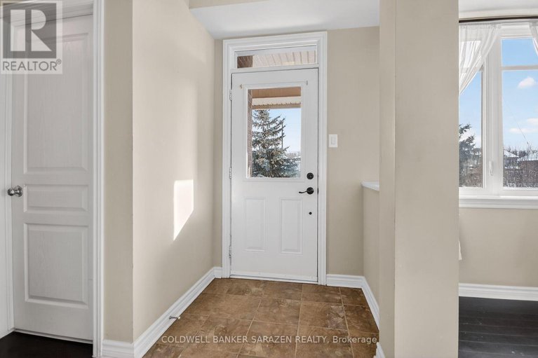 29290169/6-3785-canyon-walk-drive/riverside-southgloucester-glen/ottawa/ontario/K1V2M4_6