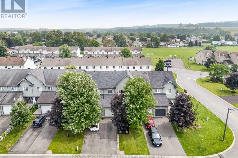 29054392/216-eliot-street/town-of-rockland/clarence-rockland/ontario/K4K0E6_30