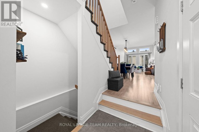 29618339/289-big-dipper-street/riverside-southgloucester-glen/ottawa/ontario/K4M0J2_5