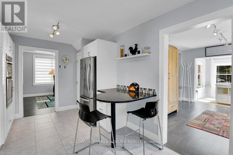 29382329/54-lakeshore-drive/morrisburg/south-dundas/ontario/K0C1X0_15