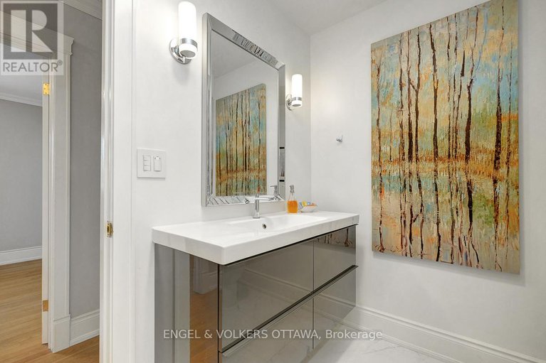 28808789/3-mohawk-crescent/bruce-farmgraham-parkqualicumbellands/ottawa/ontario/K2H7G7_37