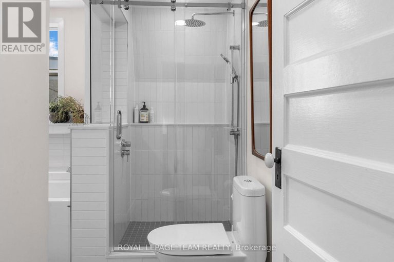 29645613/45-springfield-road/lindenlea/ottawa/ontario/K1M1C8_15