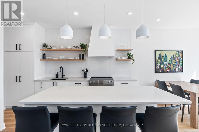 28543963/80-dagmar-avenue/vanier/ottawa/ontario/K1L5T4_12