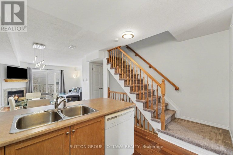 29455467/56-steele-park-private/cyrville/ottawa/ontario/K1J0J2_9