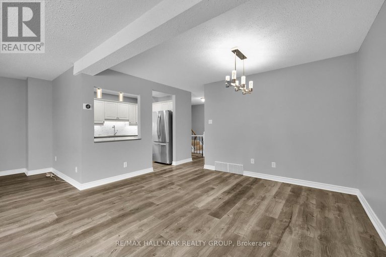 29103491/68-3205-uplands-drive/hunt-club-woods/ottawa/ontario/K1V9T4_11