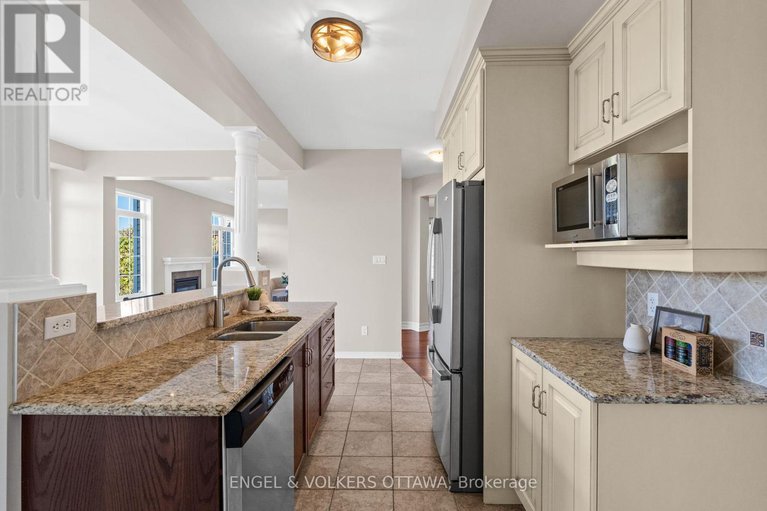 28956101/788-kilbirnie-drive/stonebridge/ottawa/ontario/K2J0M4_18