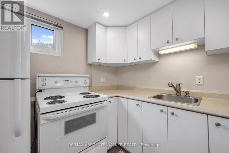 29651246/1290-st-jean-street/convent-glen-south/ottawa/ontario/K1C1N6_39