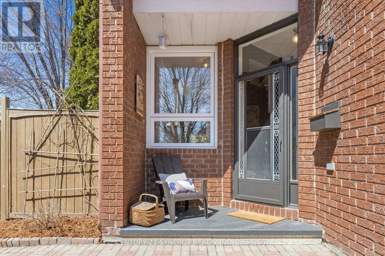 29633170/1491-briarfield-crescent/fallingbrookridgemount/ottawa/ontario/K4A1W6_3