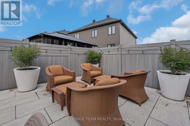 28583920/726-coast-circle/mahogany-community/ottawa/ontario/K4M0N2_46