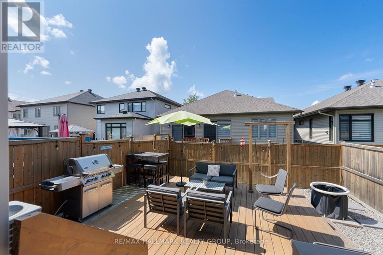 29660605/735-morningstar-way/mer-bleuebradley-estatesanderson-park/ottawa/ontario/K1W0G6_36