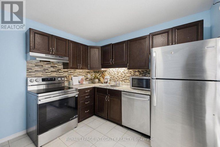 29651249/42-1758-trappist-lane/convent-glen-south/ottawa/ontario/K1C1X8_13